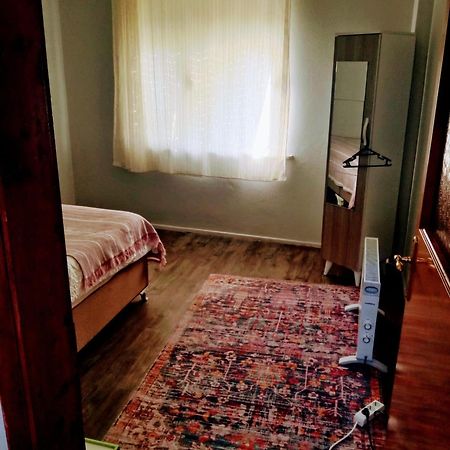 Апартаменты Triplex House Near The Airport Arnavutkoy Экстерьер фото